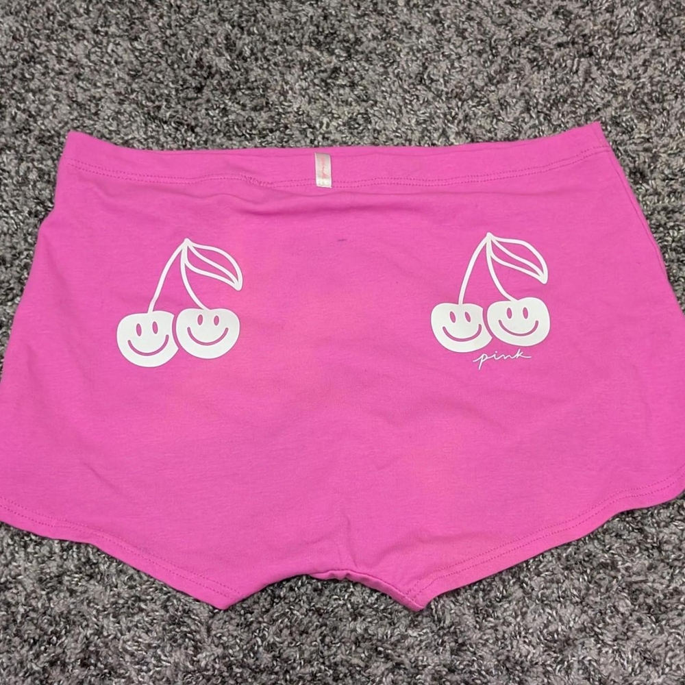 DEADSTOCK Victoria's Secret PINK Smiley Cherry Booty Shorts (Small-Medium)